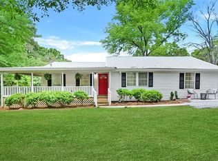 673 Burkhalter Rd SE, Silver creek, GA 30173