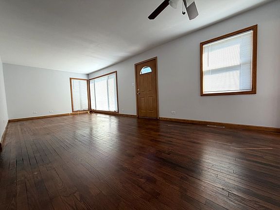 3rd image of 632 N Edgewood Ave