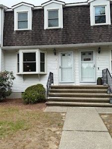 100 E 6th St UNIT 2, Dracut, MA, 01826