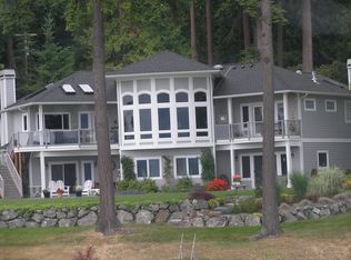 21640 President Point Rd NE, Kingston, WA 98346