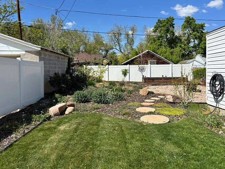 631 E Downington Ave — Photo 29