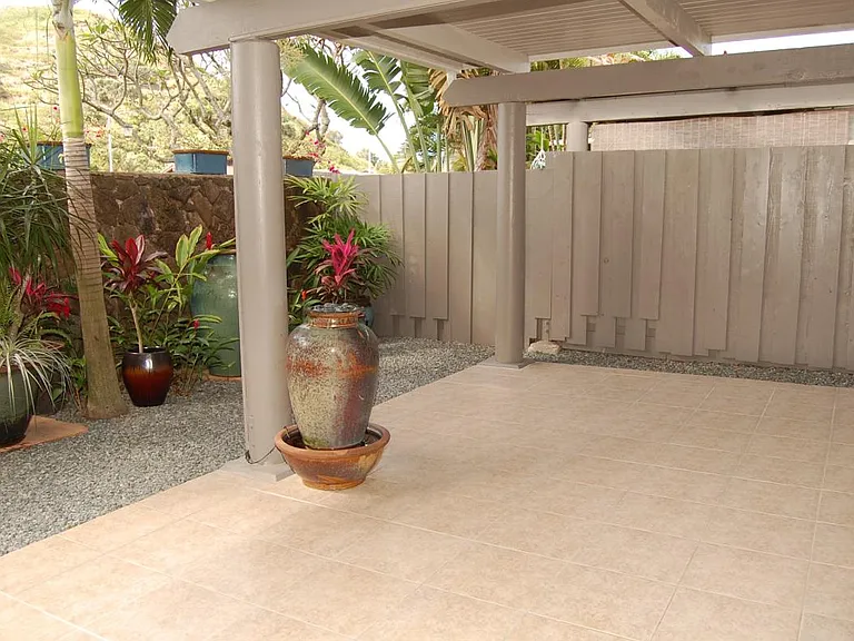 559 Keolu Dr — Photo 13