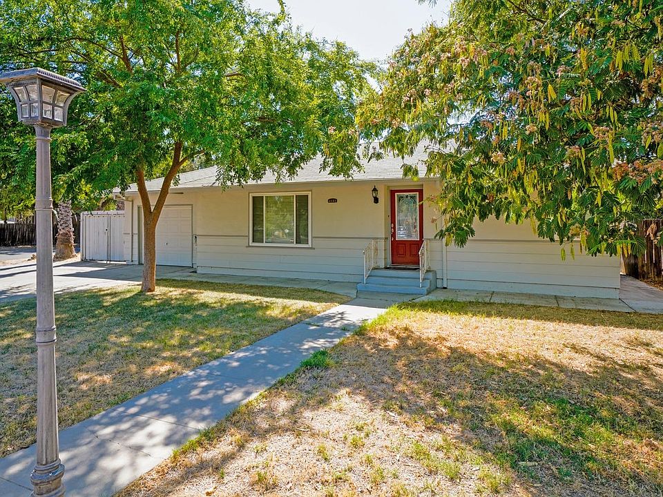 1st image of 4611 N Vagedes Ave