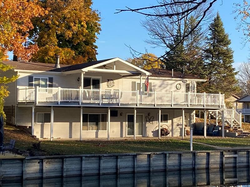 1st image of 4300 Chippewa Dr