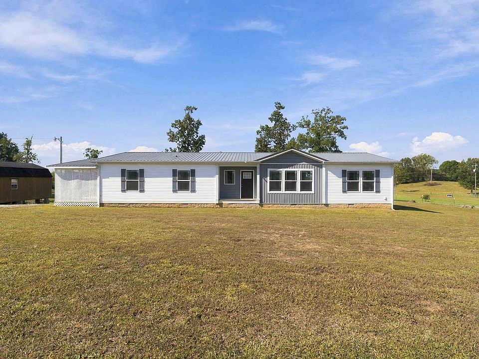 1st image of 401 Meadows Grove Rd