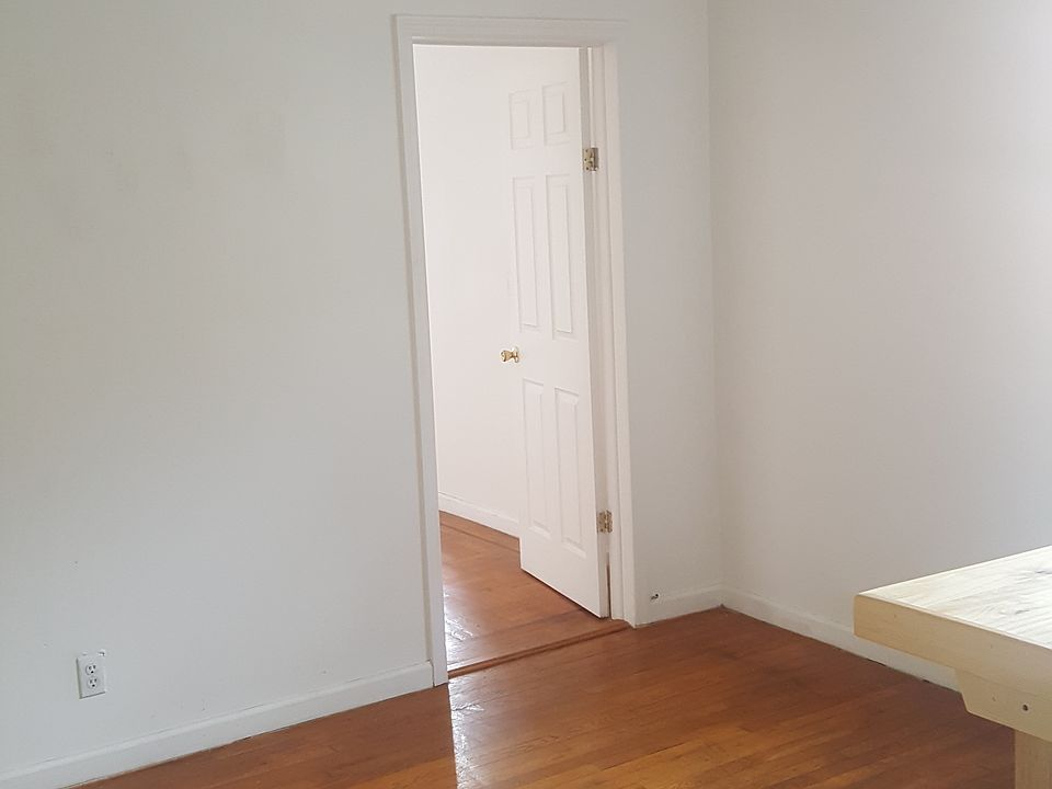 2nd image of 731 Degraw St