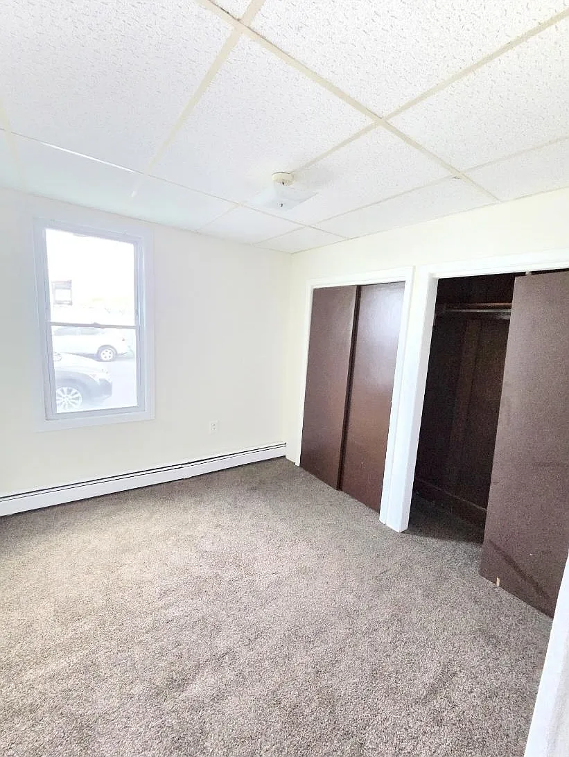 1 bed, 1.0 bath, $1,590 — Photo 2