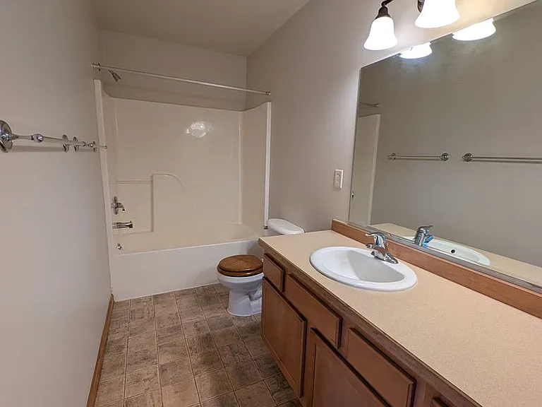 4040 Ravalli St #99 — Photo 15