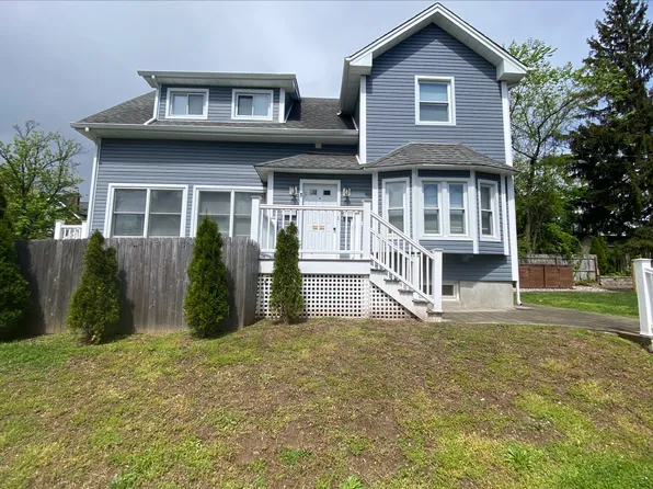 1 Lansing Pl #2, Montclair, NJ 07043