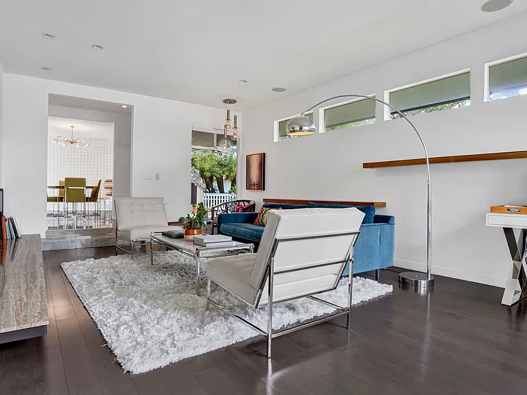 2000 Nautilus Ln #A — Photo 9