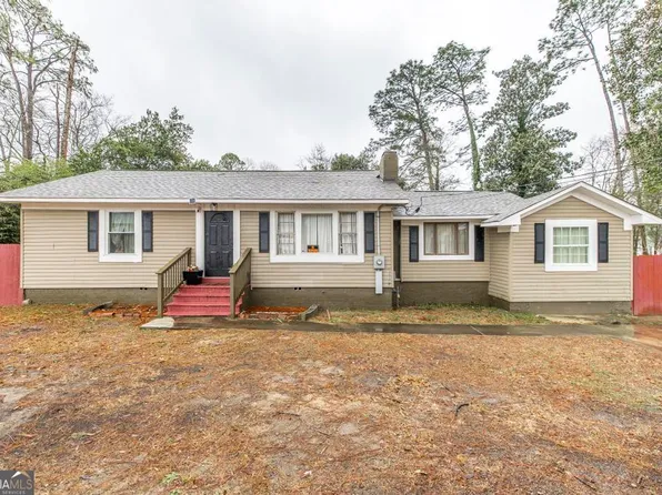 3743 Hitchcock Rd, Macon, GA 31217
