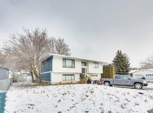 1426 E 5th St, Moscow, ID 83843