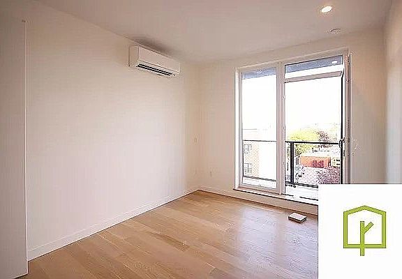 5th image of 894 Bushwick Ave #6C