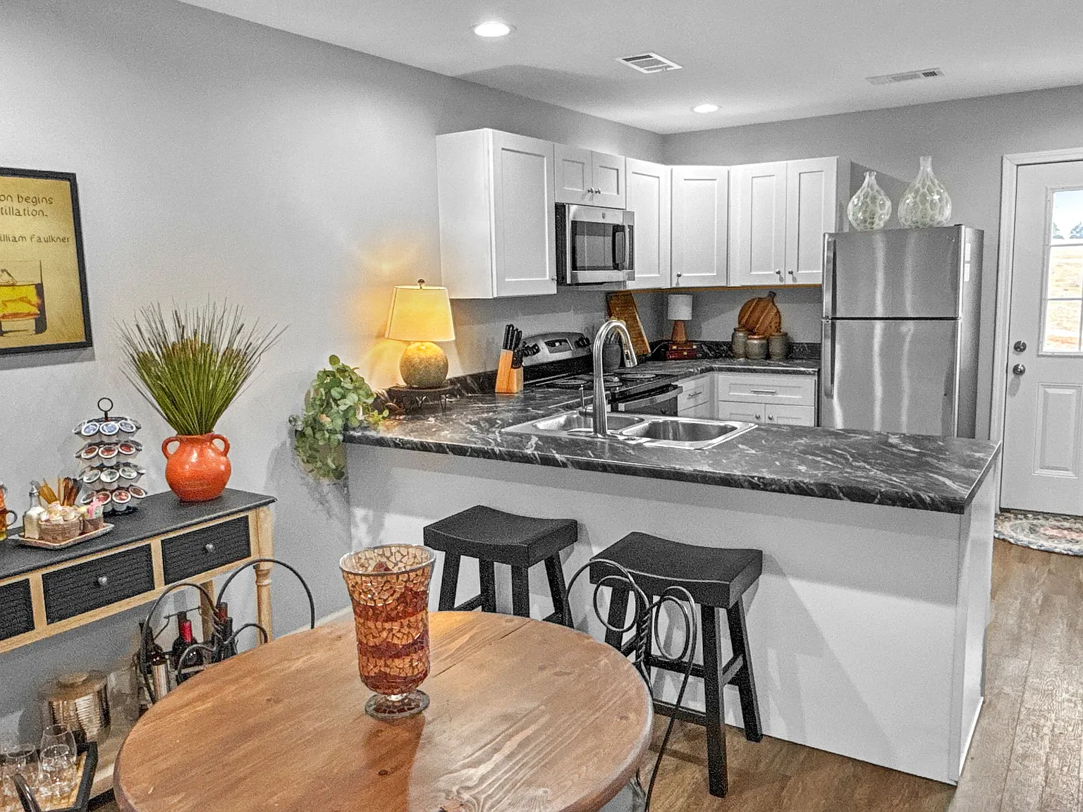 2 bed, 2.0 bath, 980 sqft, $1,500 — Photo 4