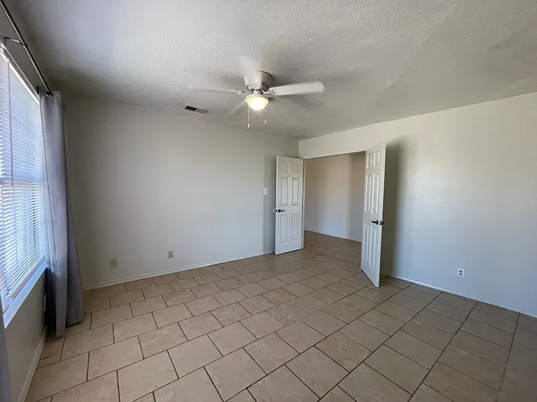 6275 Roadrunner Loop NE — Photo 7