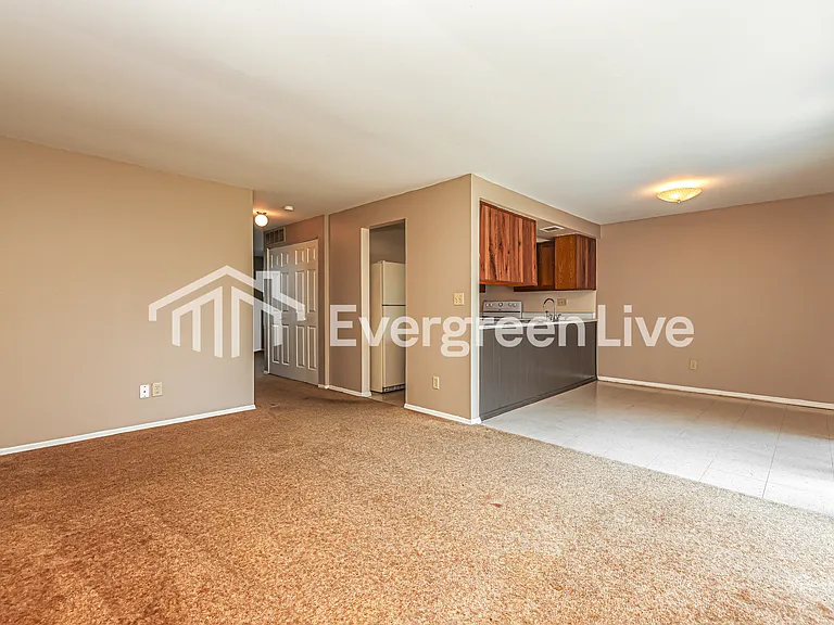 5863 Taylorsville Rd — Photo 6