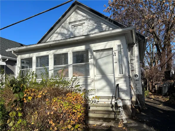 10 Uniman Pl, Rochester, NY 14620