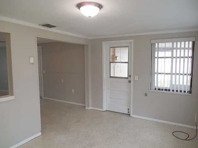 7217 Country Club Dr — Photo 9