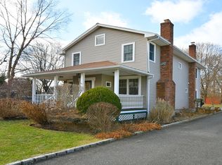 114 Undisclosed Address, Kings Park, NY 11754