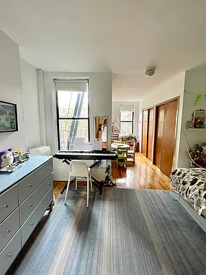 Rented by Corcoran | media 18