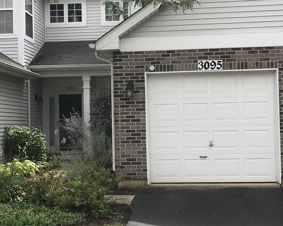 Townhome picture