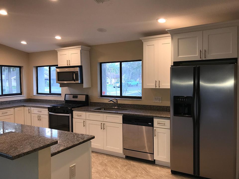 1st image of 353 Kantor Blvd