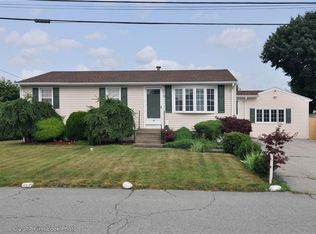 15 Appian Way, East Providence, RI 02914