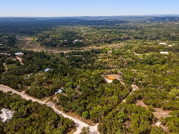2nd image of 410 Cedar Bend Rd