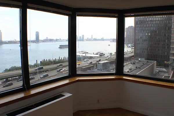 Rented by Oxford Property Group | media 3