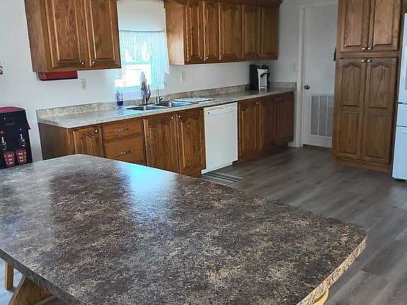 5th image of 3360 Ff Rd