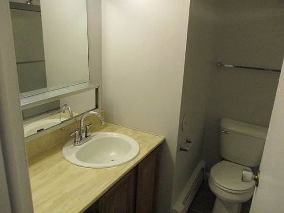 5th image of 1231 Orchard Rd