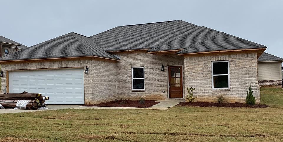 1st image of 1031 Briarwood Dr