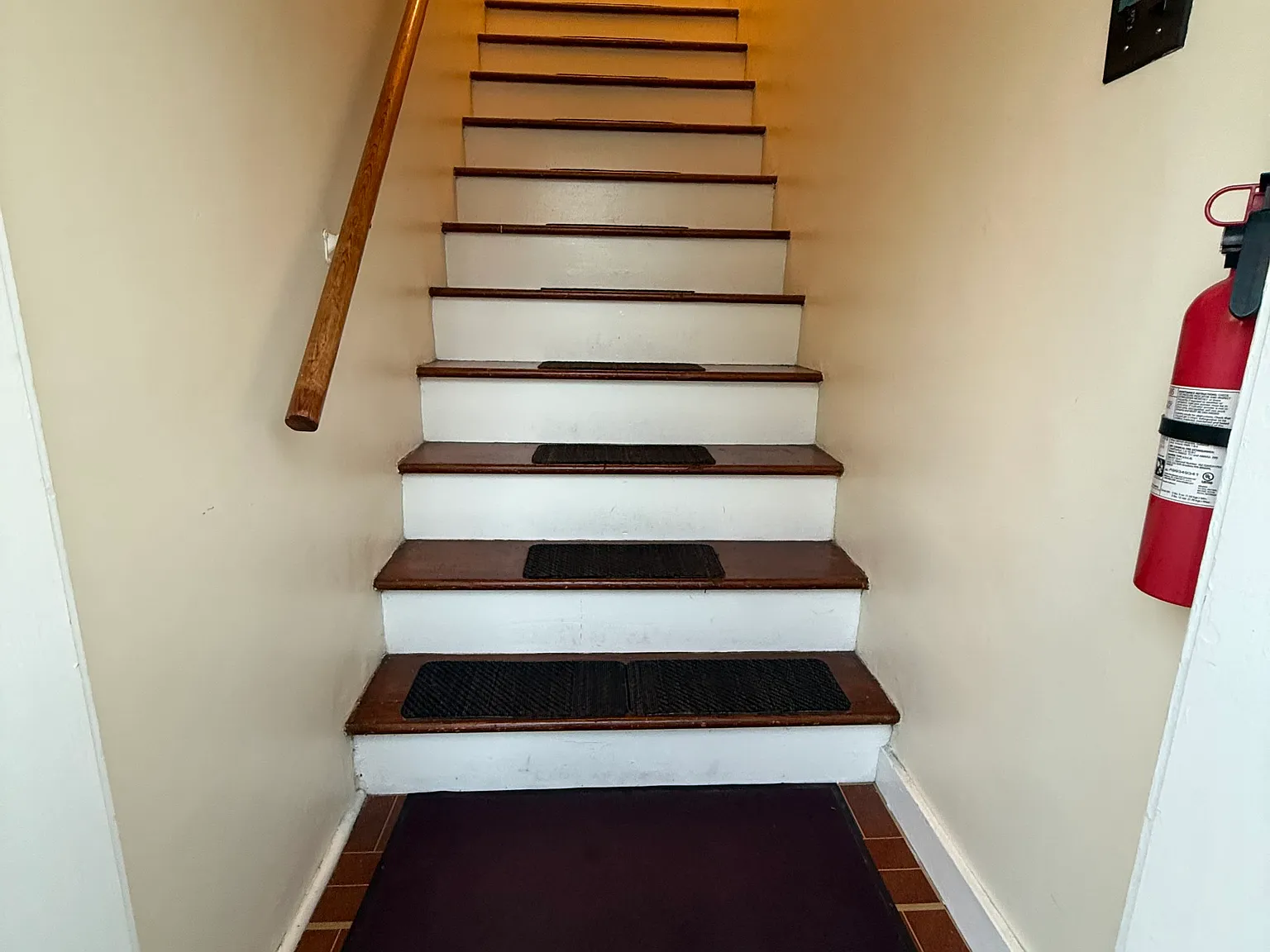 1 bed, $1,345 — Photo 2