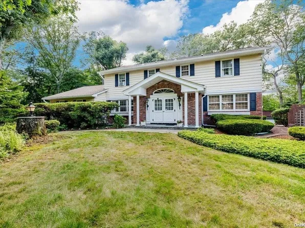 6 Susan Lane, Dix Hills, NY 11746