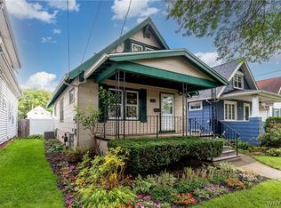 2462 Willow Ave, Niagara Falls, NY 14305