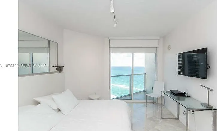 16699 Collins Ave #2406 — Photo 30