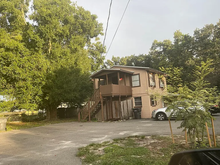 4570 Transport Rd — Photo 9