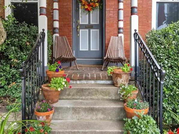 9 E 29th St, Kansas City, MO 64108