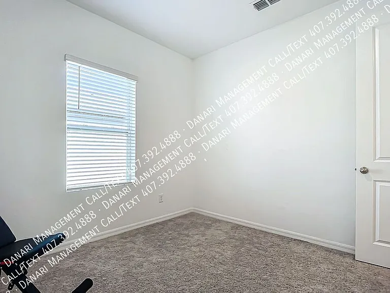 1317 Sterling Pointe Dr — Photo 16
