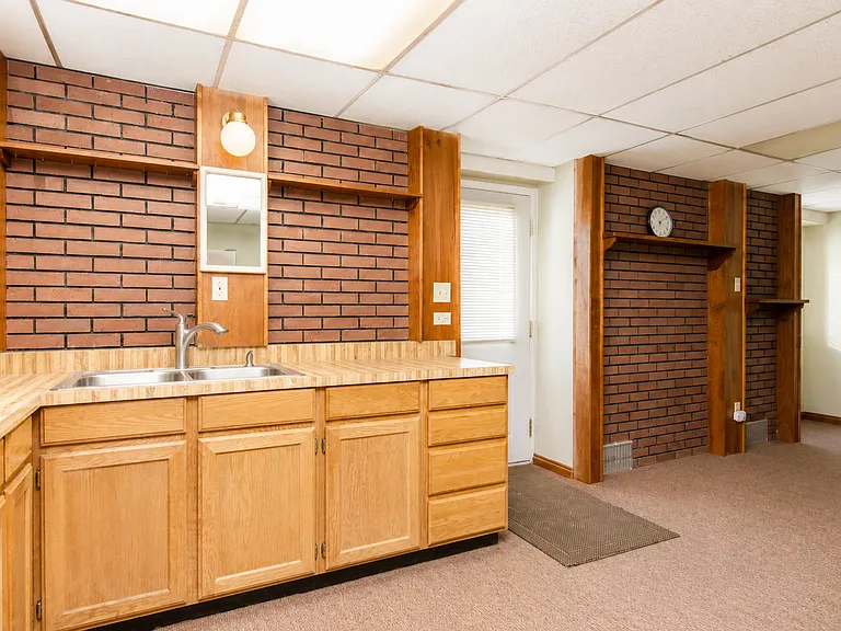 521 E 3300 N #2 — Photo 3