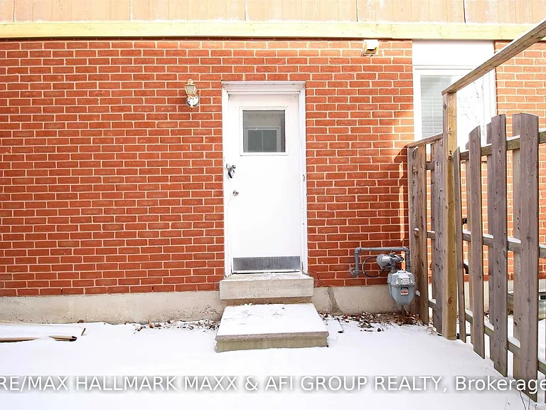 151 Kersey Cres #BSMNT — Photo 2