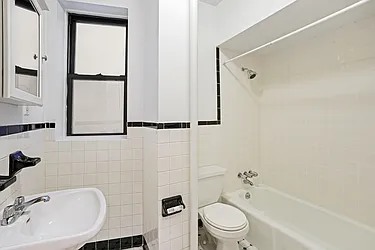 Rented by Cooper & Cooper Real Estate