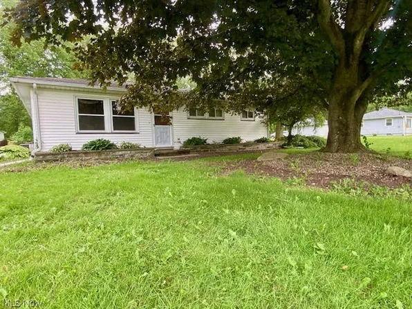 3565 Palmyra Rd SW, Warren, OH 44481