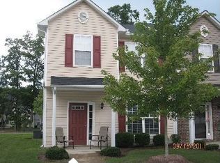 5929 Neuse Wood Dr, Raleigh, NC 27616