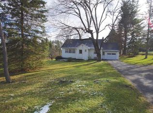3828 Snowden Hill Rd, New Hartford, NY 13413