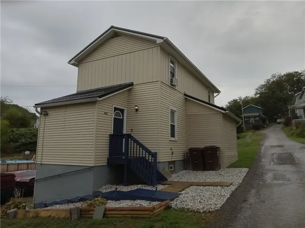 351 Willow Way, Tarentum, PA 15084