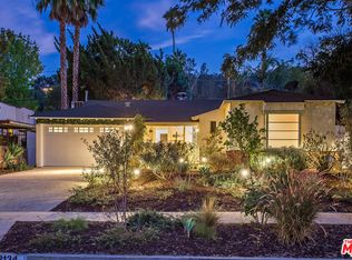 12134 Viewcrest Rd, Studio City, CA 91604