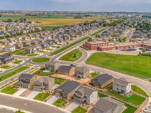 3rd image of 363 Chipman Dr