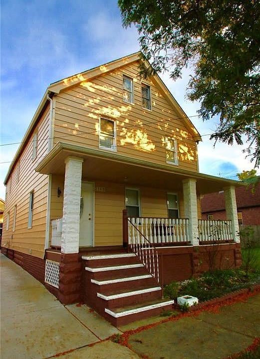 1st image of 2143 Halstead Ave
