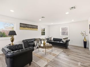 351 Terrill Rd, Fanwood, NJ 07023